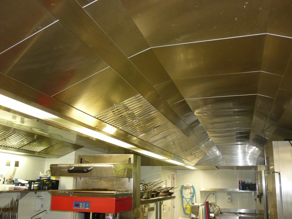 Plafond filtrant en cuisine